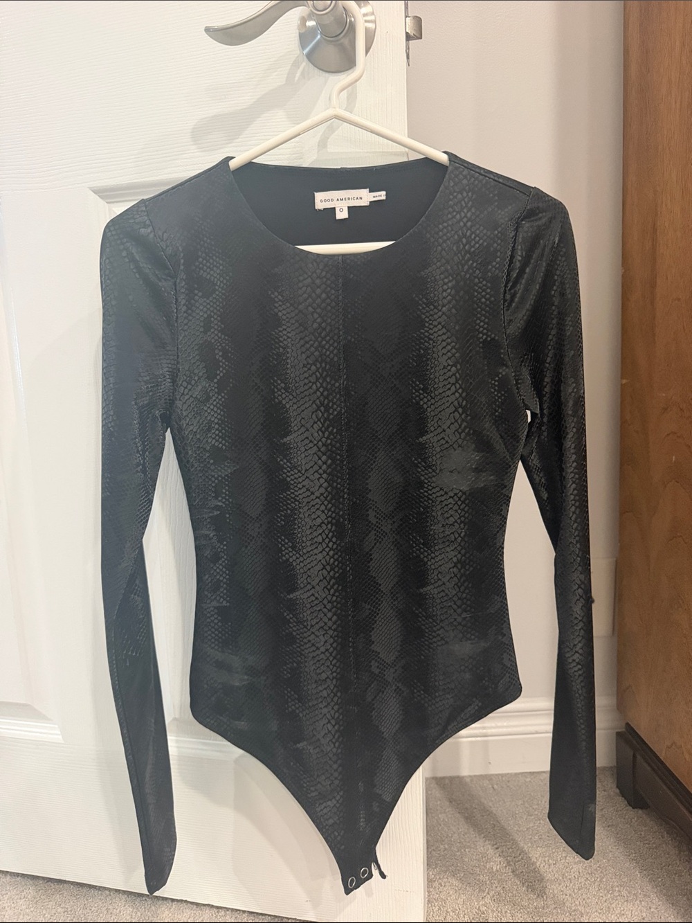 Good American Black Faux-Snake Long Sleeve Bodysuit